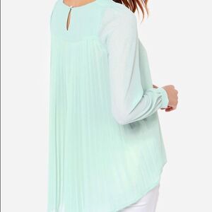 ✨Lulu’s Exclusive Trade Secrets Mint Green T…